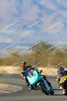 media/Jan-10-2025-CVMA Friday Practice (Fri) [[489e0da257]]/Group 4 and Trackday/Session 5 (Turn 7)/